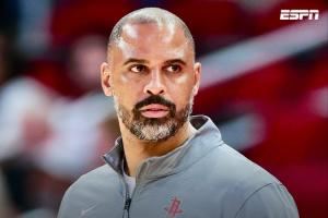 Shams：乌度卡与火箭达成长期续约协议 成NBA收入最高教练之一